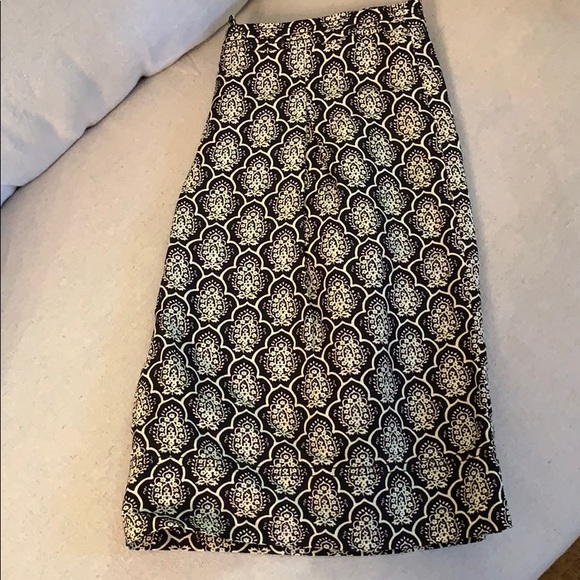 Loft short skirt - Picture 4 of 5